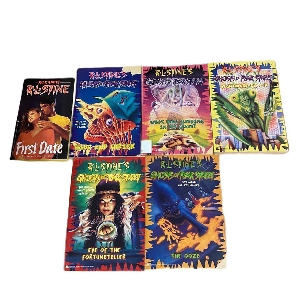 Vintage R.L. Stine Ghosts of Fear Street Book Bundle Lot First Date 90s Horror